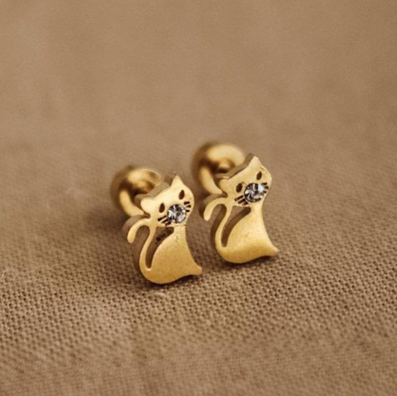 Cat stud earrings