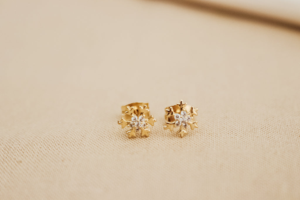 Snowflake Stud Earrings - Gold Minimalist Earrings, Dainty Studs