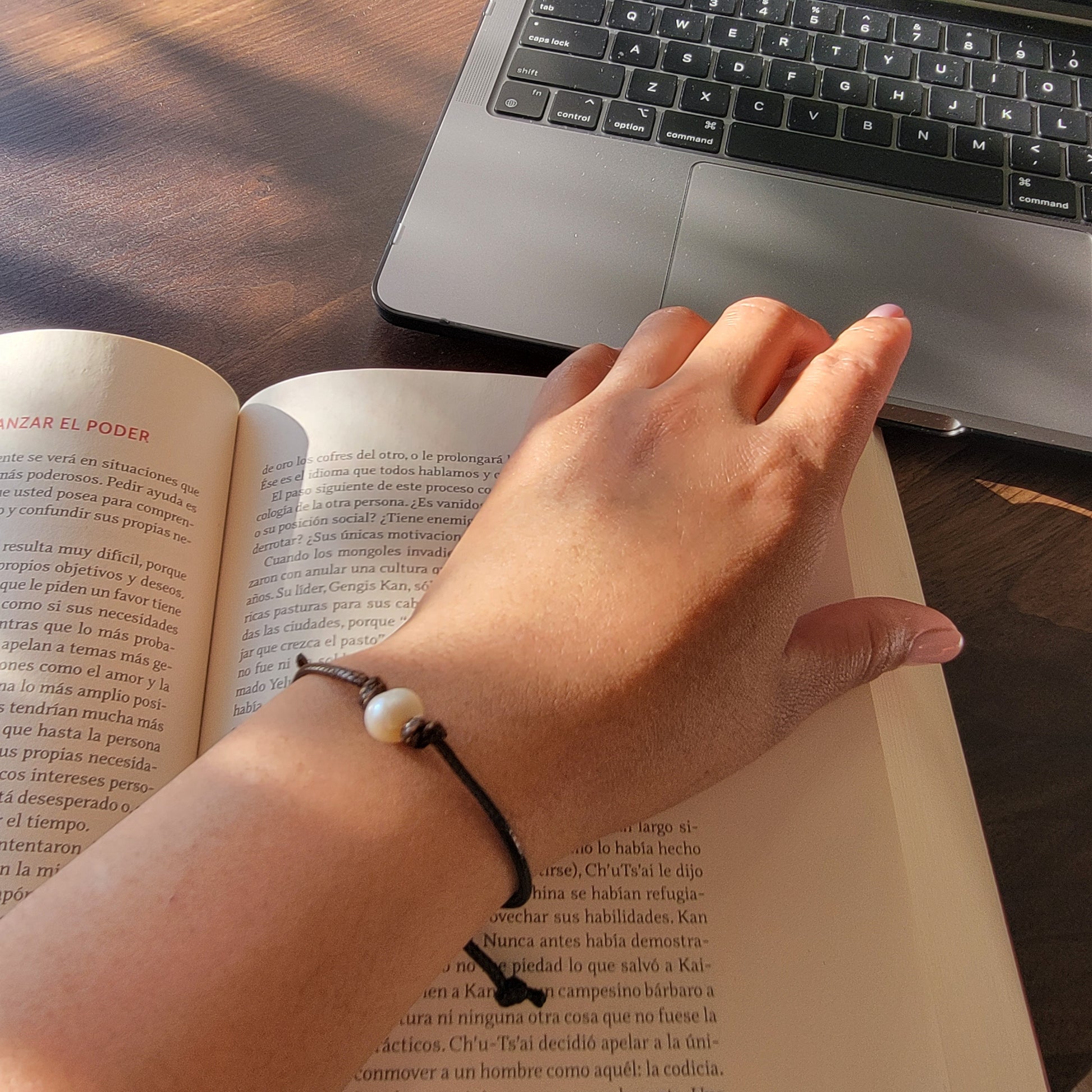 Pearl bracelet - Single Pearl Leather Bracelet | Beaded Bracelet