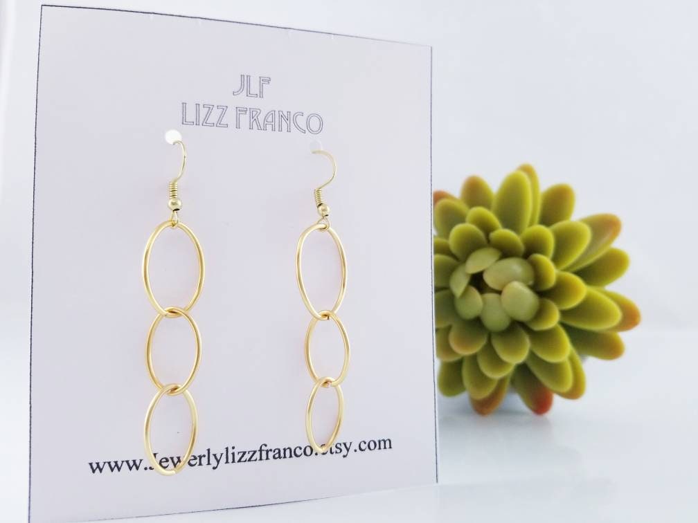 Oval Drop and Dangle Earrings, Geometric Dangle Earring, Modern Lightweight wire Drop Earrings, Geometric Earrings, everyday earrings