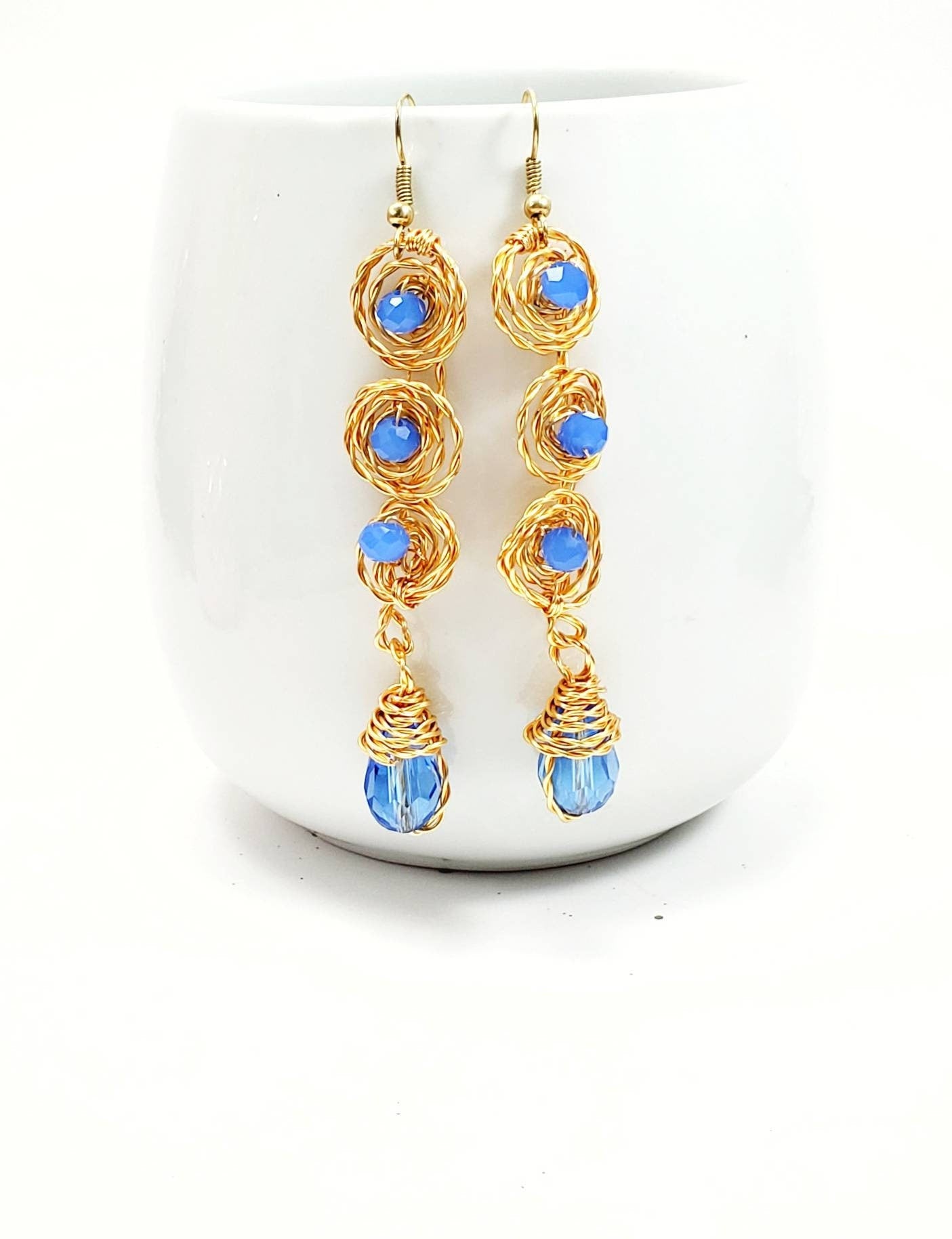 Spiral Earrings, Gold spiral earrings, Super long earrings, Extra long earrings, Twist Earrings, Asymmetrical earrings, Unusual earrings