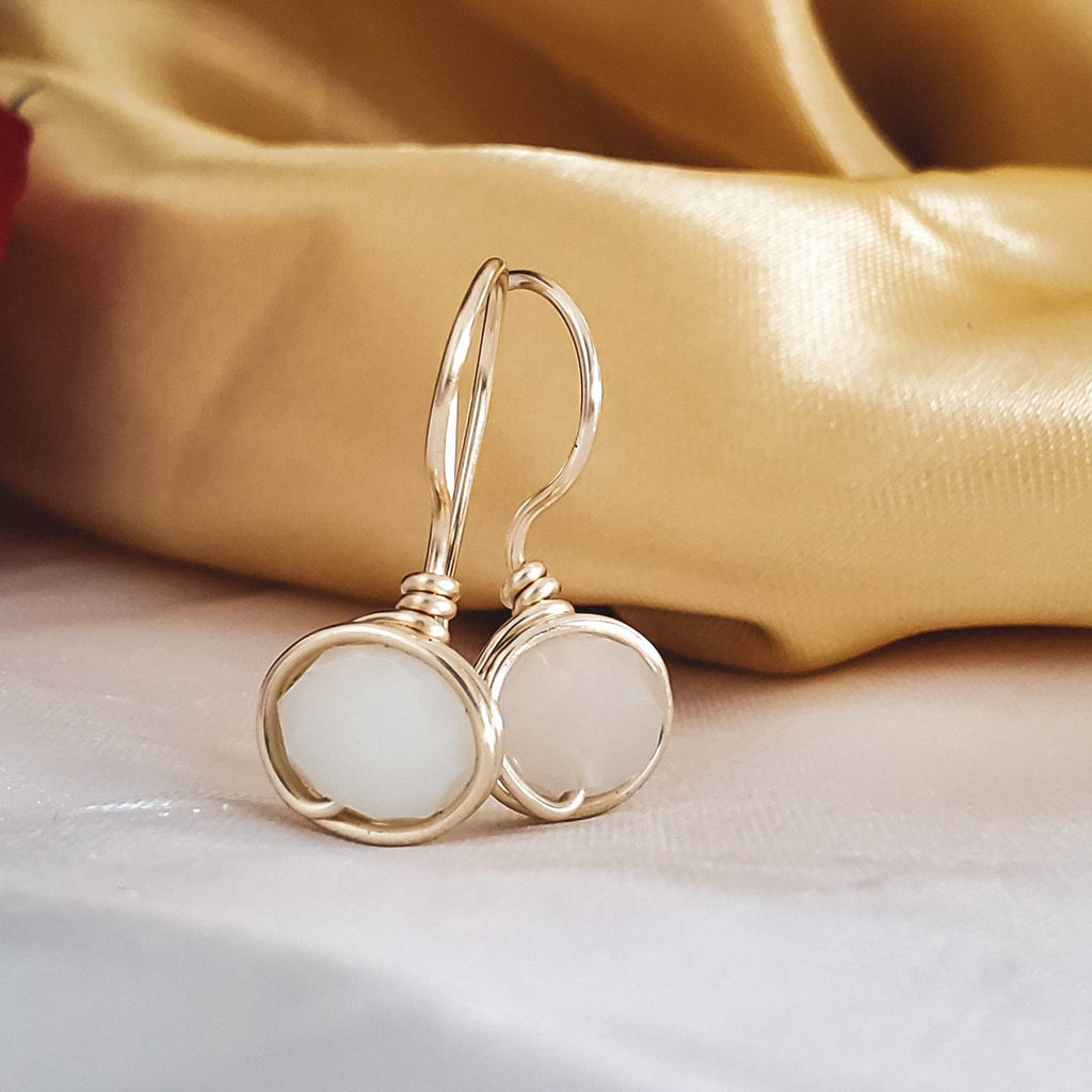 Drop bridal earrings, Wire Wrapped Crystal drop earrings, Wire drop Earrings, Minimalist Wire Wrapped Earrings, White crystal drop Earrings