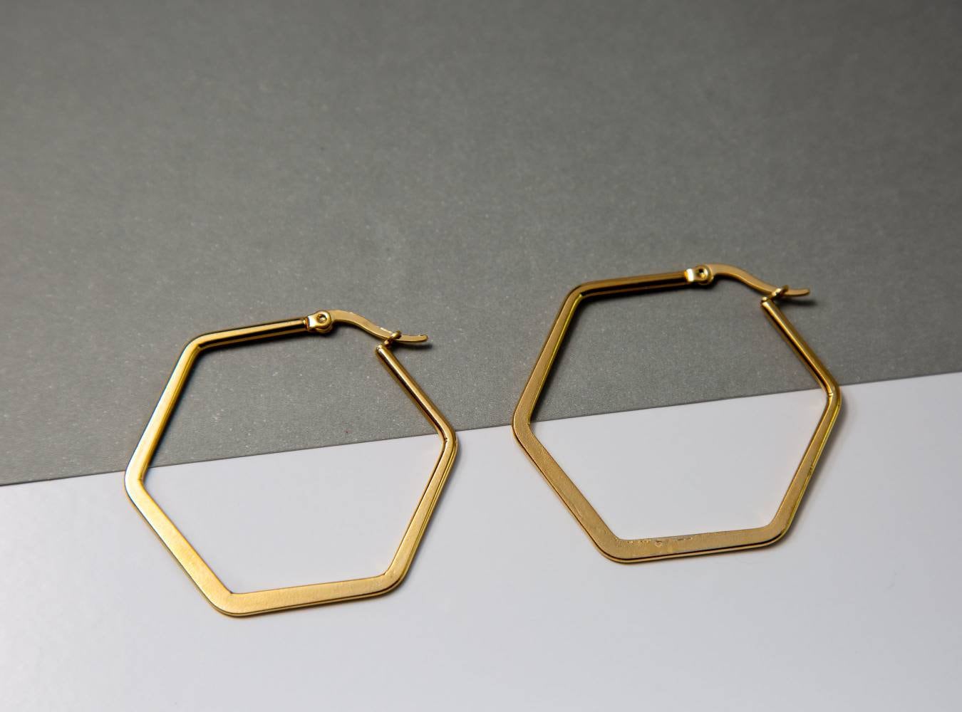 Hexagon Earrings, dainty Thin hoop earrings, gold filled hoop earrings, medium hoop, dainty huggy hoop, dainty hoops huggies, giftful sister