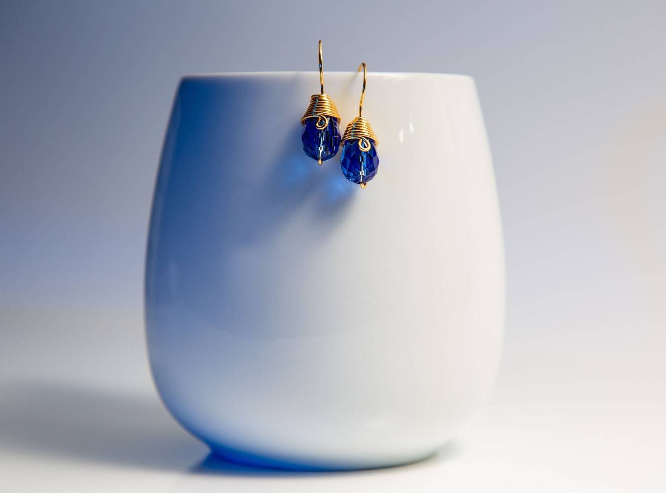 Teardrop crystal Earrings, Deep navy blue, Bridal blue earrings, Bridesmaids earrings, royal blue earrings, navy earrings, Something blue