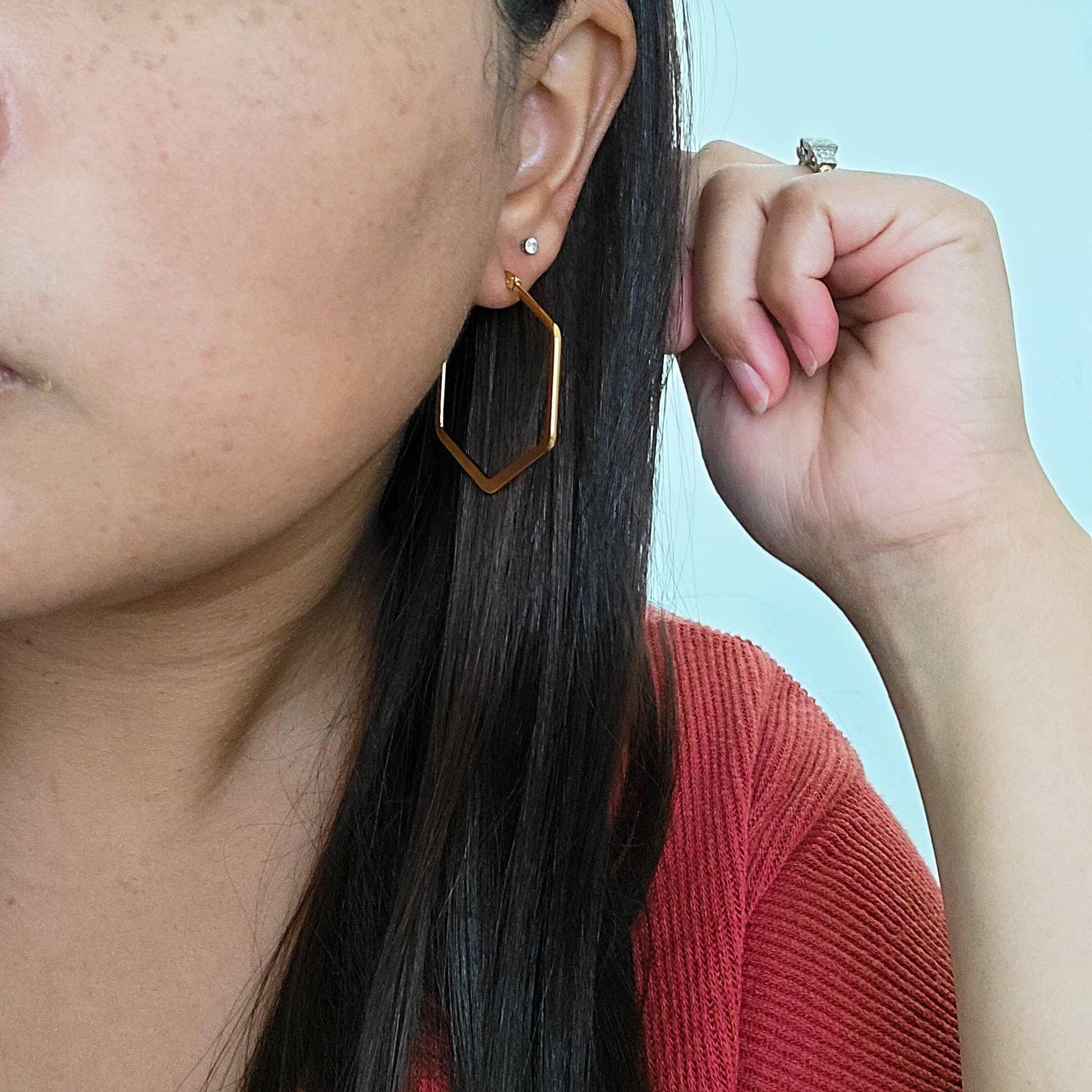Hexagon Earrings, dainty Thin hoop earrings, gold filled hoop earrings, medium hoop, dainty huggy hoop, dainty hoops huggies, giftful sister