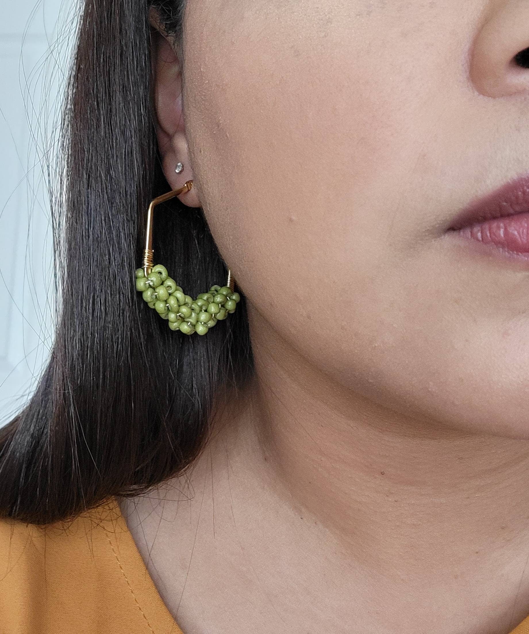 Hexagon Hoops Earrings, Beaded earrings hoop, Thick gold hoops, Gold filled hoops, dainty hoops earrings, mom giftful gift, giftful earrings