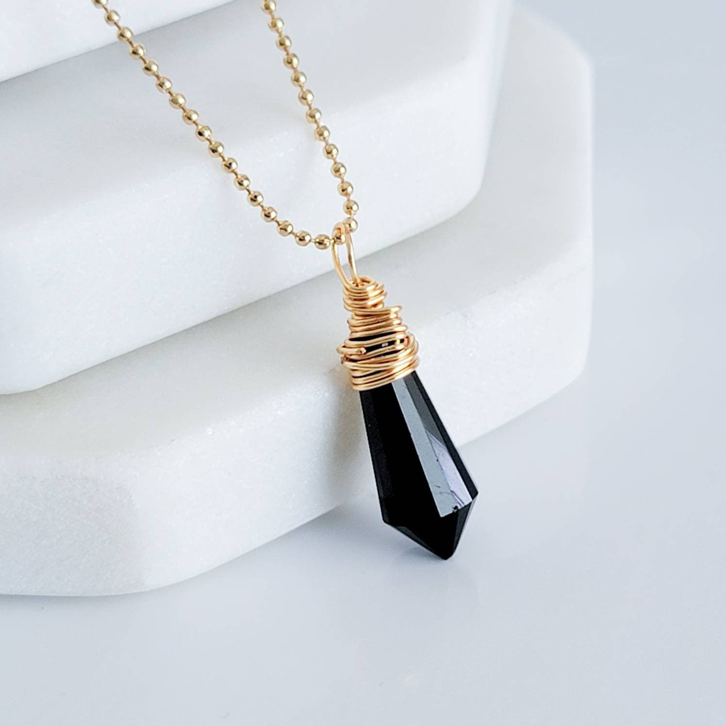 Pendulum necklace, Pendulum Thin necklace crystal, Healing Crystal Pendant, Crystal Point Pendant, giftful valentines, valentine gifted