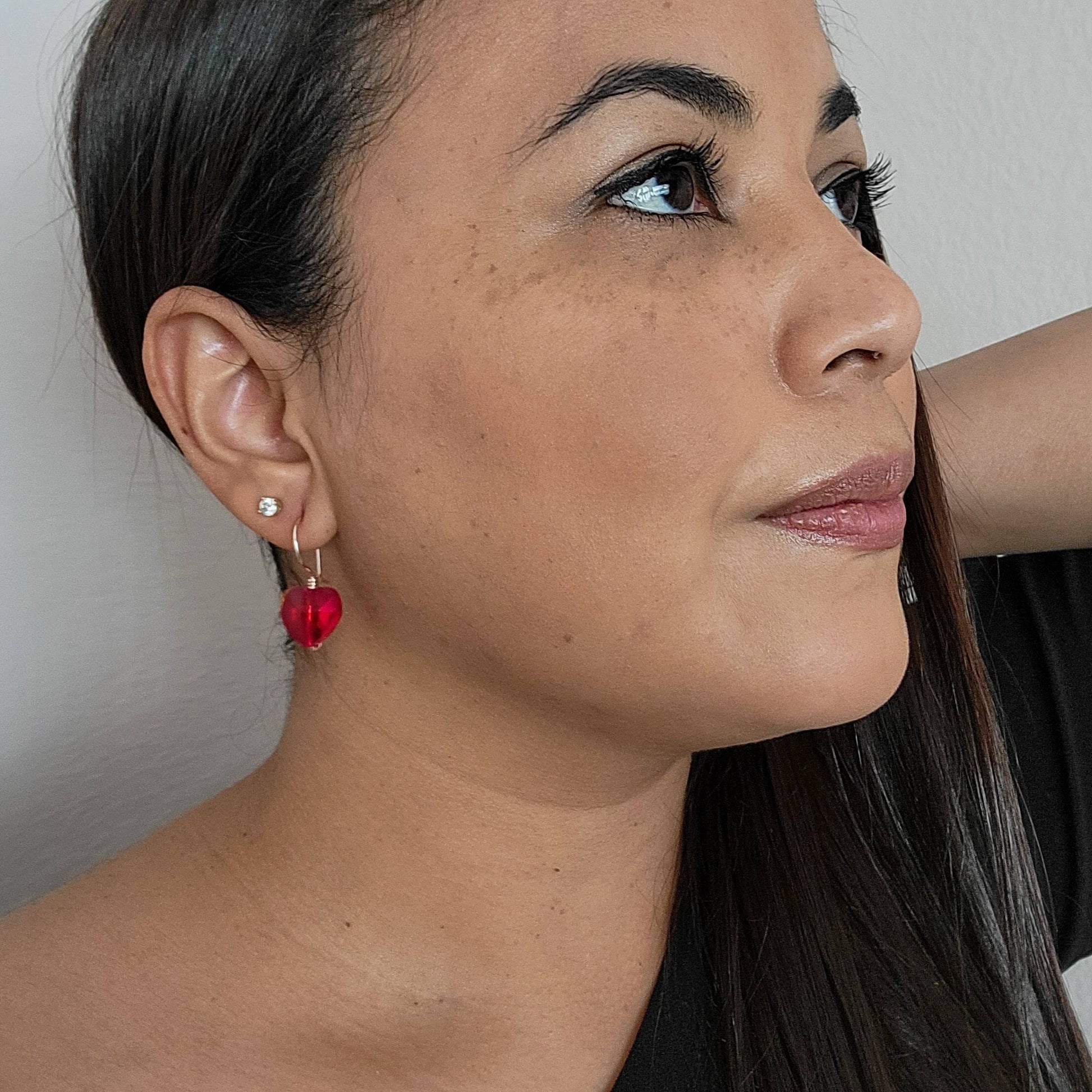 Red heart earrings, Heart Shaped Earrings, Drop Heart Earrings, Heart Drop Earrings, Minimalist Dainty Earrings, minimalistic mini earrings