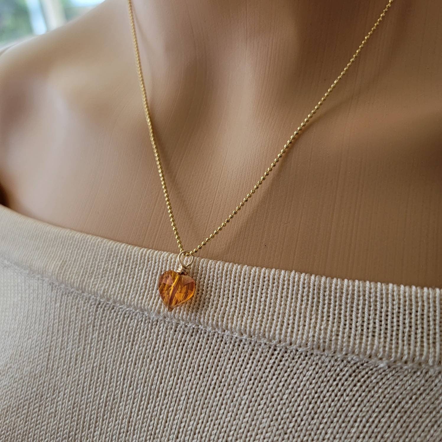 Dainty gold necklace, Charming heart, Small heart necklace, Red heart necklace, Love Heart Crystal necklace,  Valentin's day gift