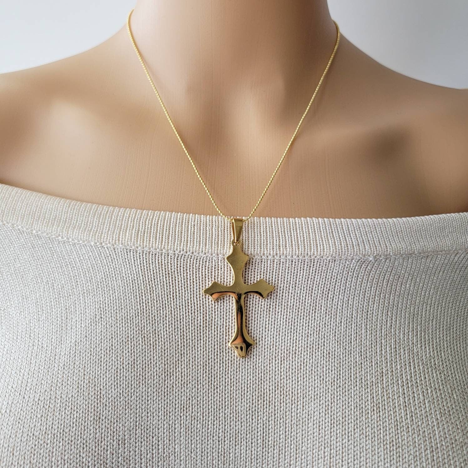 Dainty cross, Gold cross necklace, Gold cross pendant, Religious necklace, christian cross necklace, Gothic cross necklace, christiangift