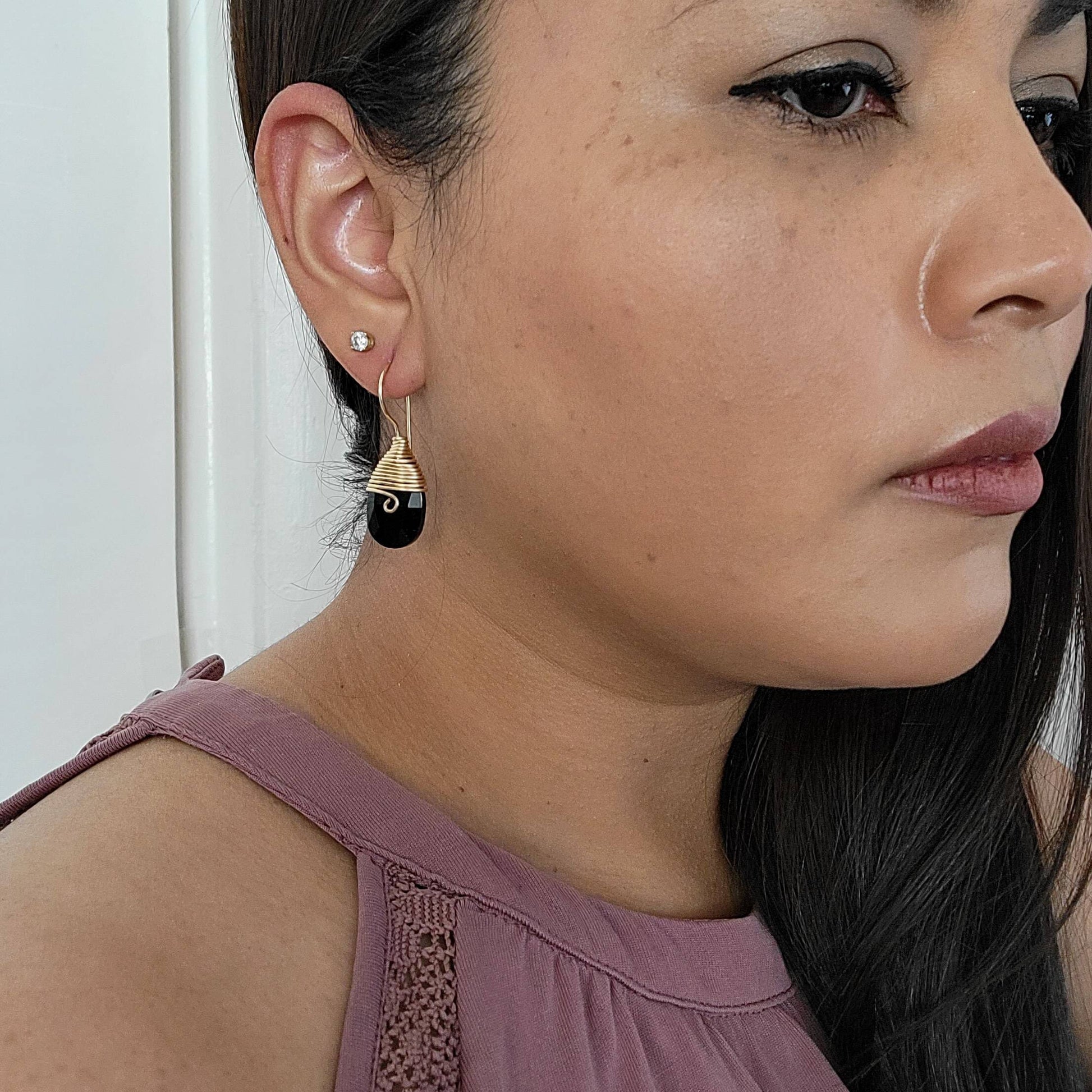 Black Drop Earrings, Black Crystal Onyx Earrings, Teardrop Crystal Earrings, Black Dangly Earrings, Black Statement Earrings, Stone Earrings