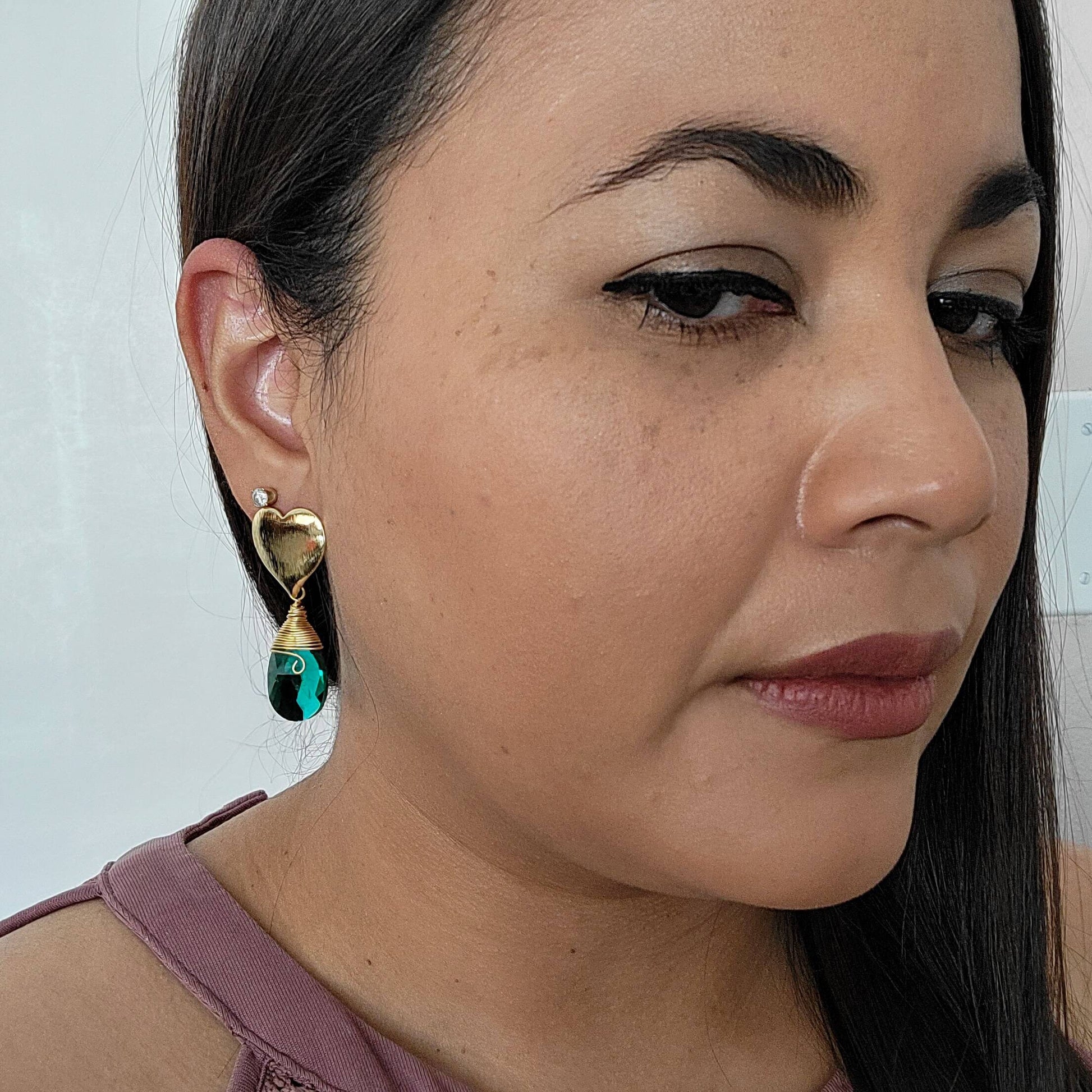 Teardrop earrings, Gold Filled Teardrop Dangle, Green Teardrop Dangle Earrings, Handmade Water Drop Earrings, Wedding Earrings