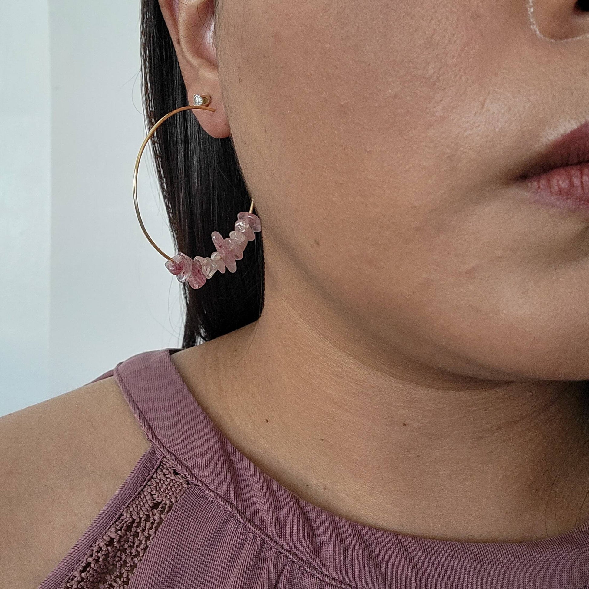 Strawberry quartz earrings, Raw crystal earrings, Thin hoop earrings, Crystal hoop earrings, Raw quartz earrings, Big hoop earrings