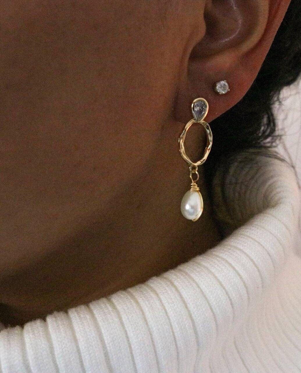 Crystal Quartz Hoop Earrings, Gold Boho Hoops, Crystal Hoops, clear quartz hoop earrings, gold filled hoop earrings, thin gold hoop earrings