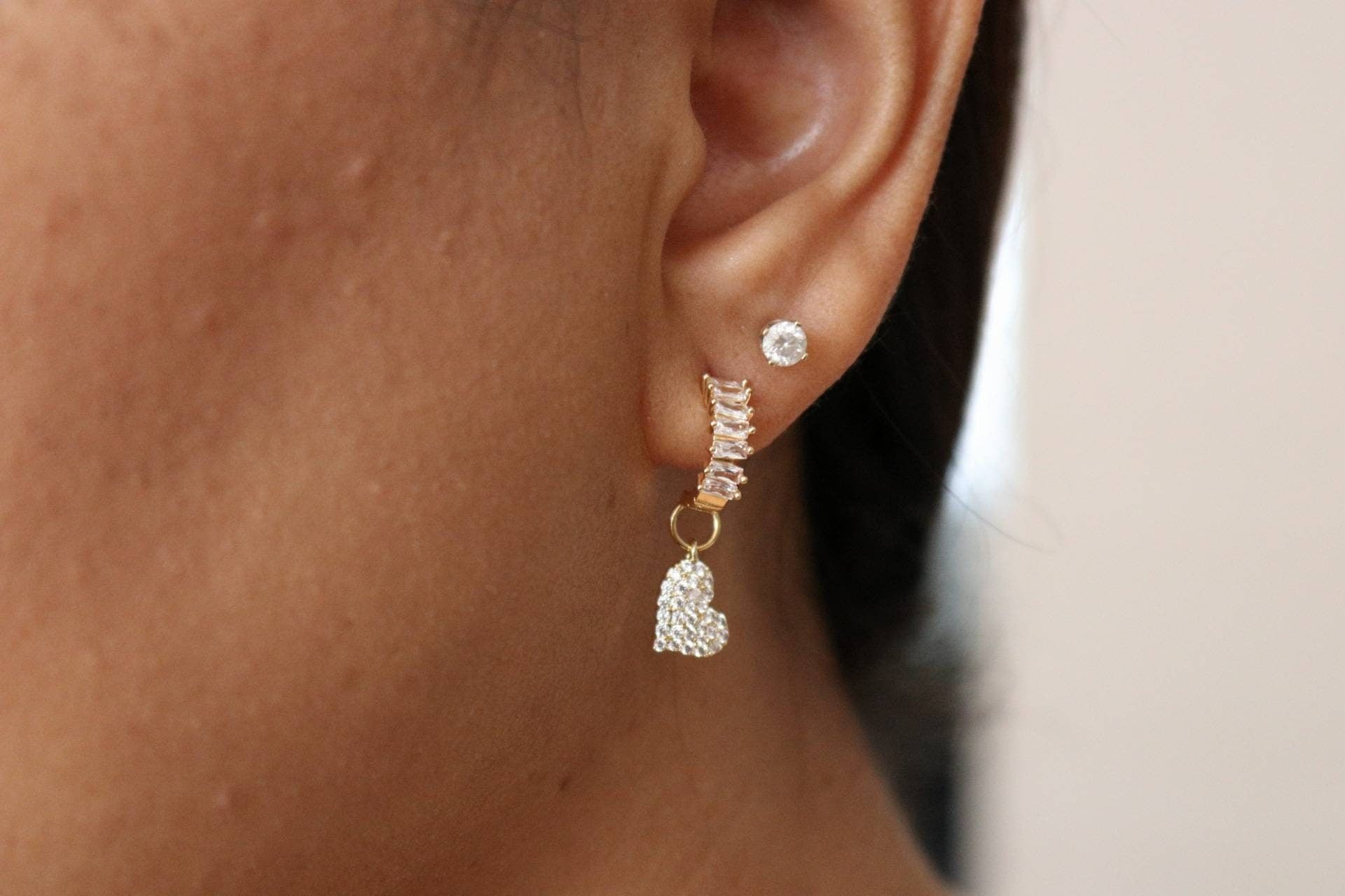 Tiny hoops earrings, Mini hoop earrings, Heart hoop earrings, Tiny gold hoop earrings, Tiny huggie earrings, Open huggie earrings