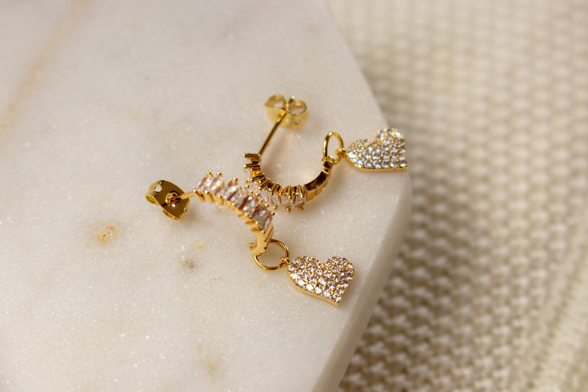 Tiny hoops earrings, Mini hoop earrings, Heart hoop earrings, Tiny gold hoop earrings, Tiny huggie earrings, Open huggie earrings