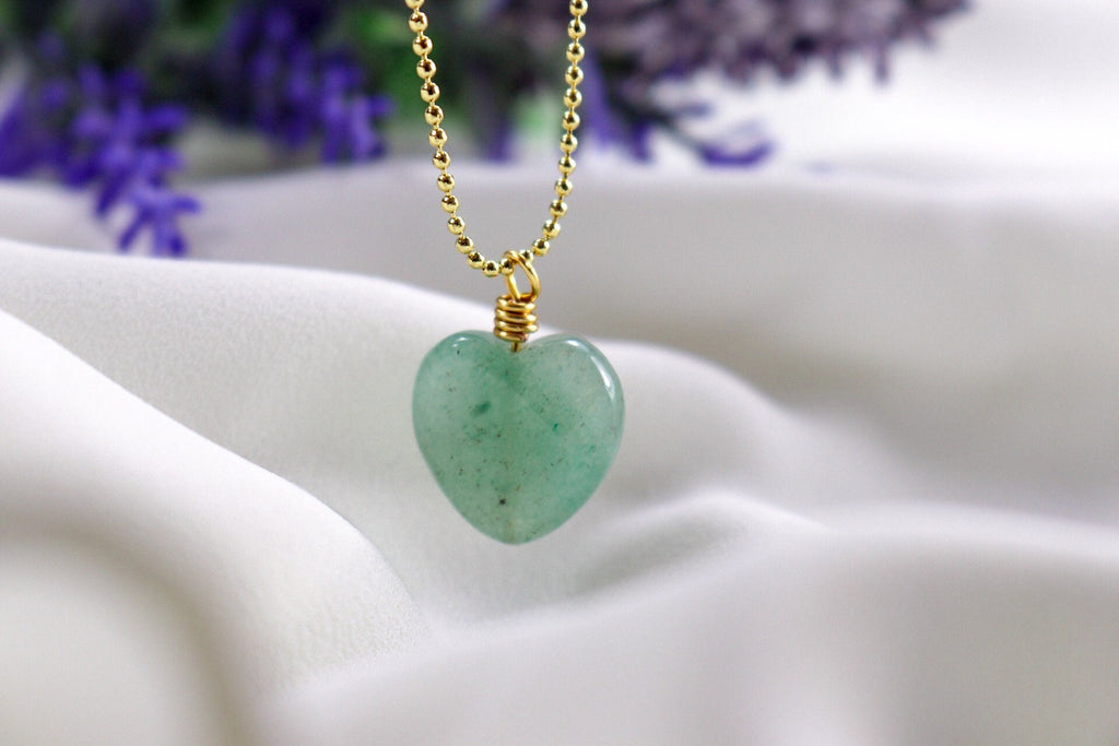 Aventurine Heart necklace, Green aventurine necklace, minimaliste necklace, necklace chain thin, birthday giftful gift, mothers days gifted