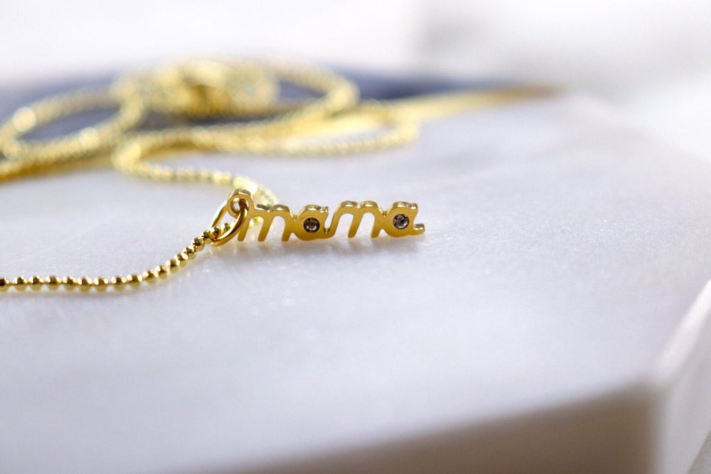 mama necklaces, gift mama necklace, mamas necklace, gift for mama necklace, thin chain necklace, gifted mom giftful, giftful sister