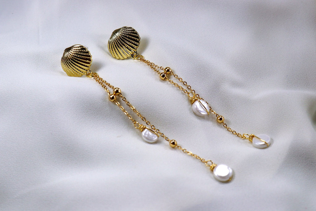 Gold Filled Freshwater Pearl Threader Earring, Chain Earrings, Minimalist Threader, Mother of pearl earrings, Bridal earrings, Gift for Her