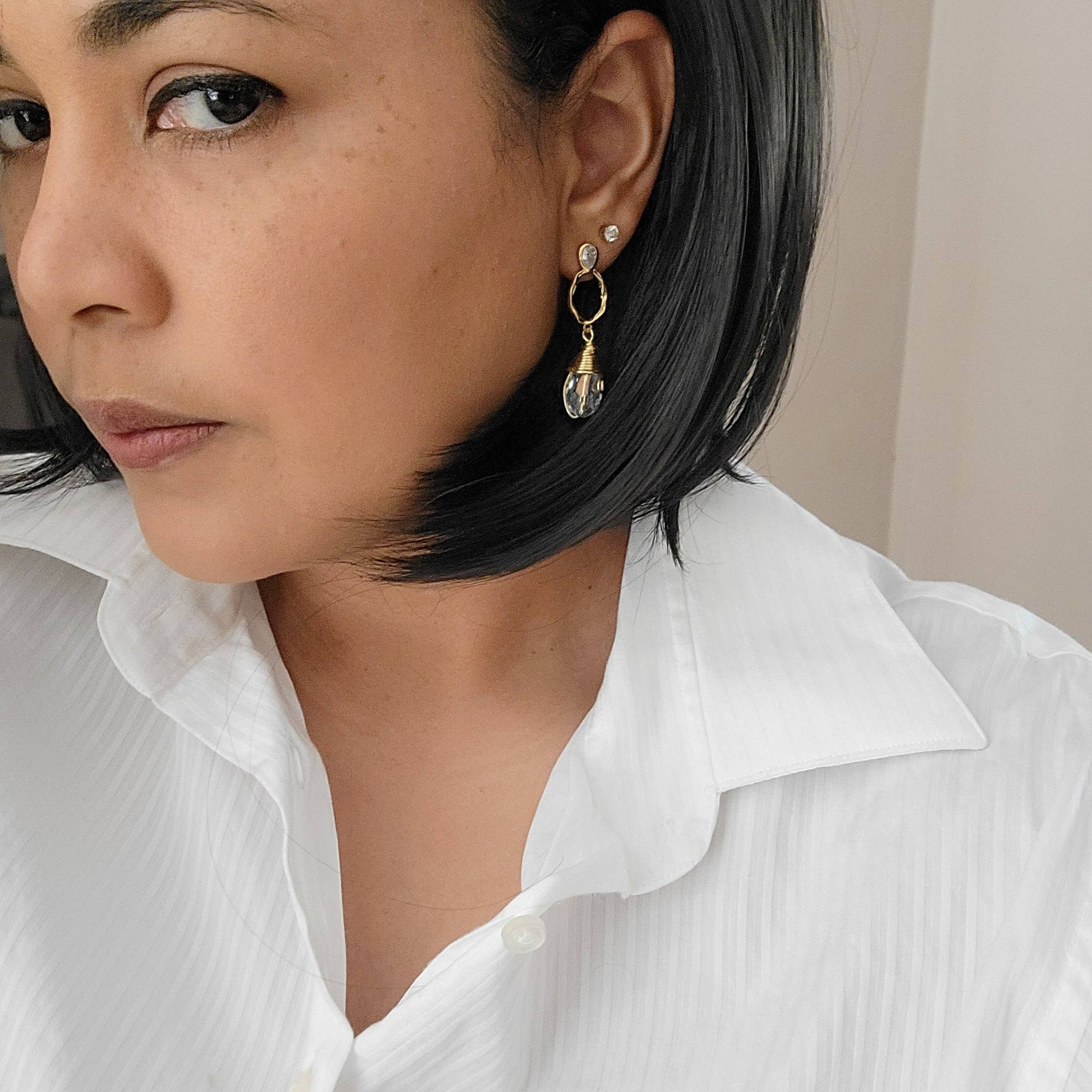 Clear quartz earrings, Huggie hoop earrings, Mini hoop earrings, Gemstone hoop earrings, Quartz Clear Glass Earrings, Large stone earrings