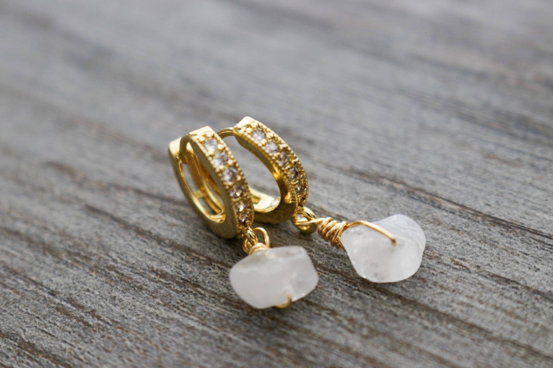 Gold hoop earrings dainty, minimalistic earring, stoned earrings, huggi hoop earring, gifting gifted mom, gift for- her, giftful sister