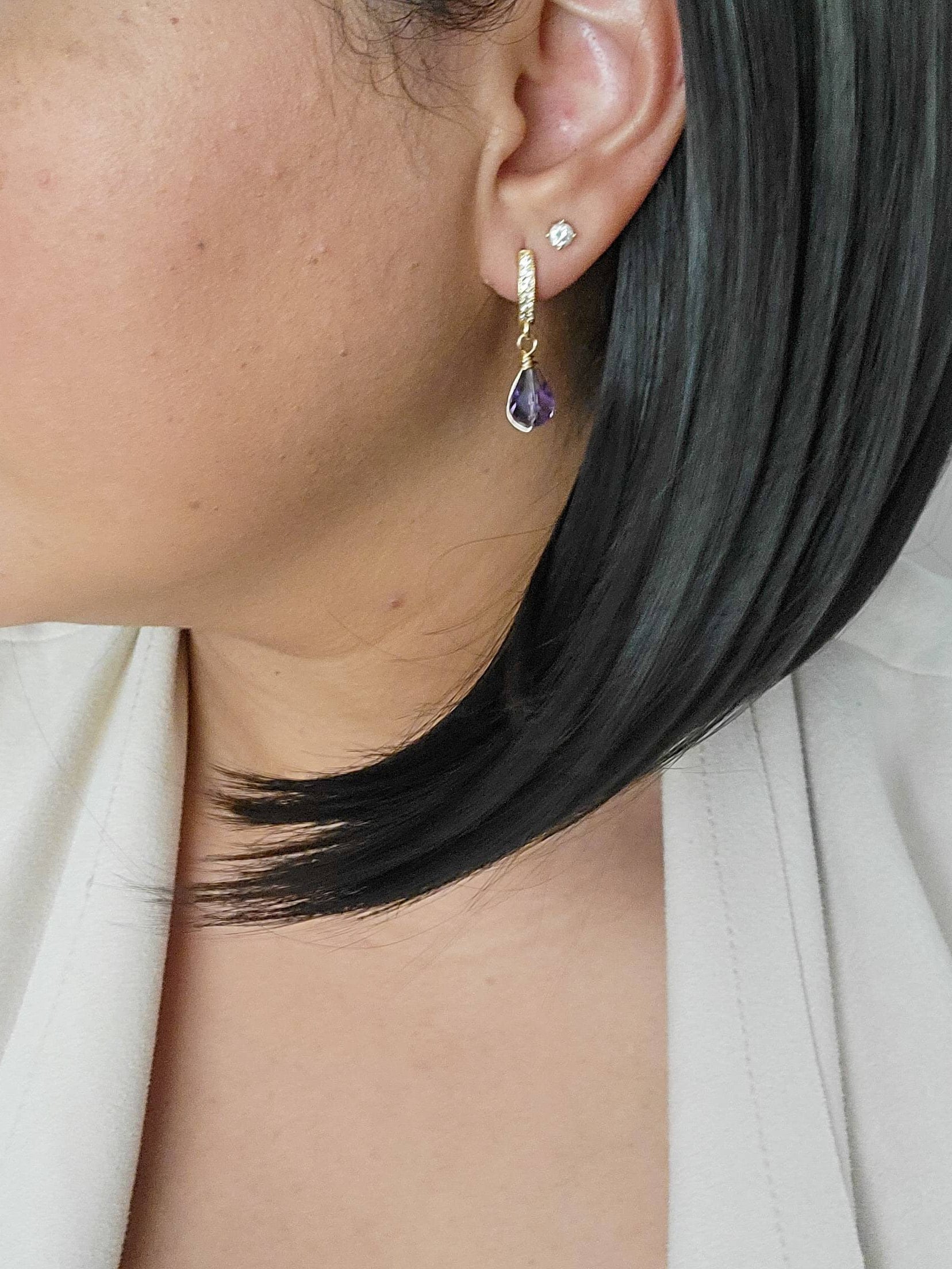 Gold hoop earrings crystals, Hoops huggies earrings, minimalistic hoop earrings, gifted wife, anniversary gifted, gifted sister, mama gifte