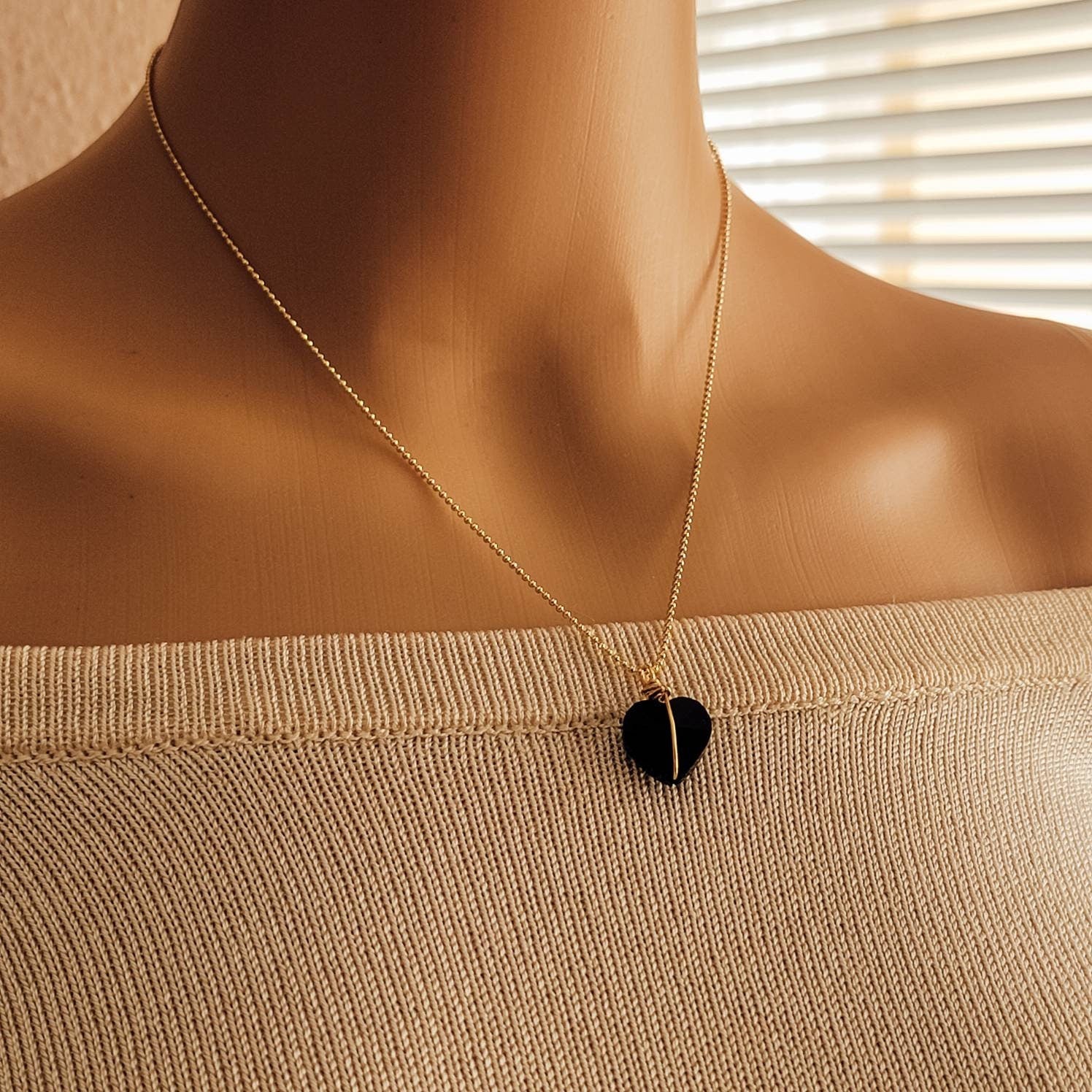 Black Heart Necklace, heart necklace gifted, thin chain necklace, balls necklace, gifted jewelry necklace, gifted valentine's necklace