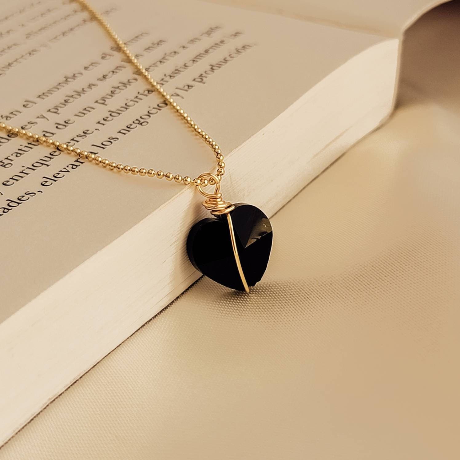 Black Heart Necklace, heart necklace gifted, thin chain necklace, balls necklace, gifted jewelry necklace, gifted valentine's necklace