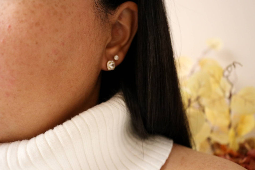 Tiny Cz earrings, tiny cz stud earring, Clear Zircon earrings, wedding giftful gift, bridal giftful, bridemaid's gift, mothers days gifted