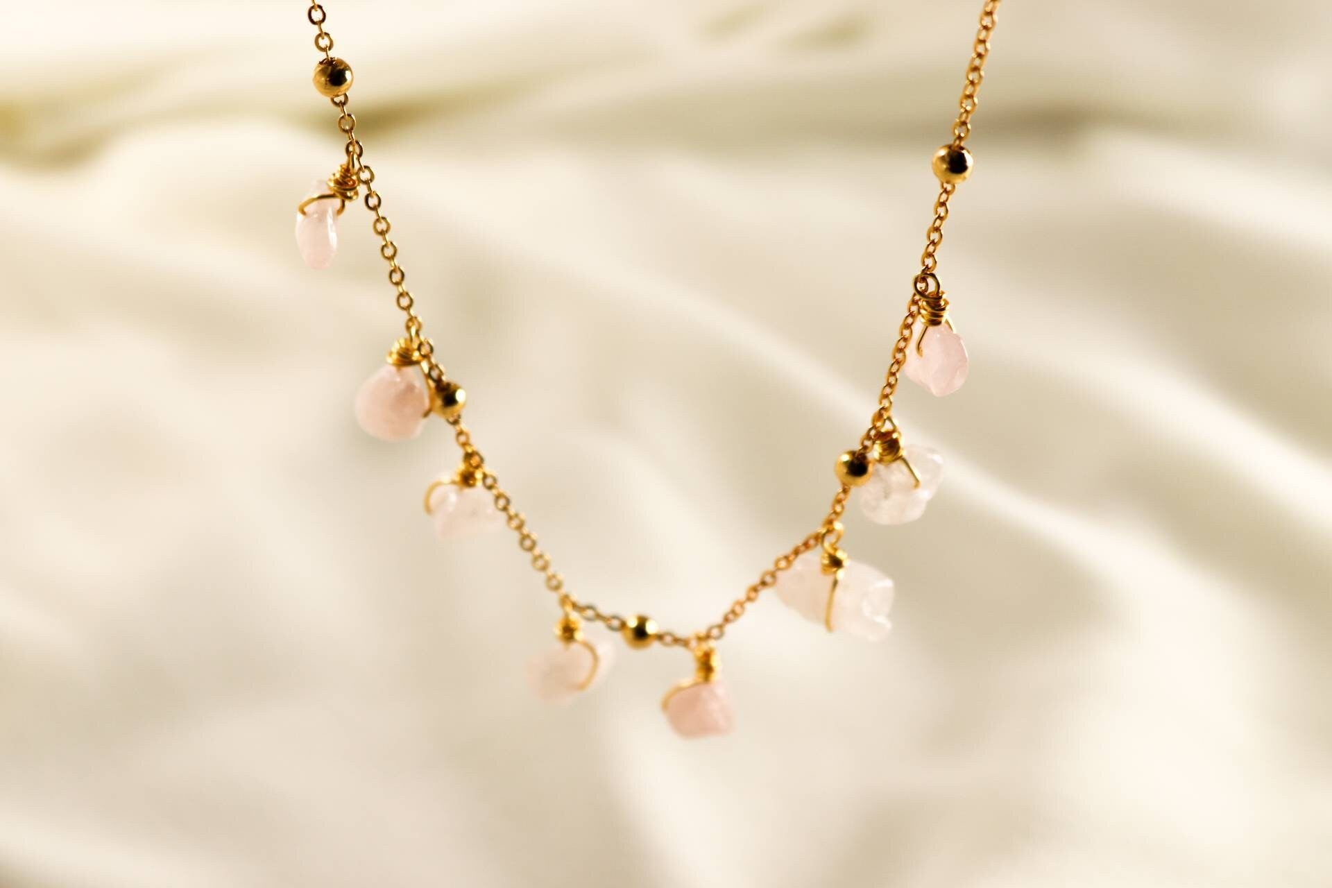 Rose quartz necklace gold, Rose Quartz Crystal Necklace, Raw rose quartz necklace real, gifted mom Giftful, Giftful sister, Necklace giftful