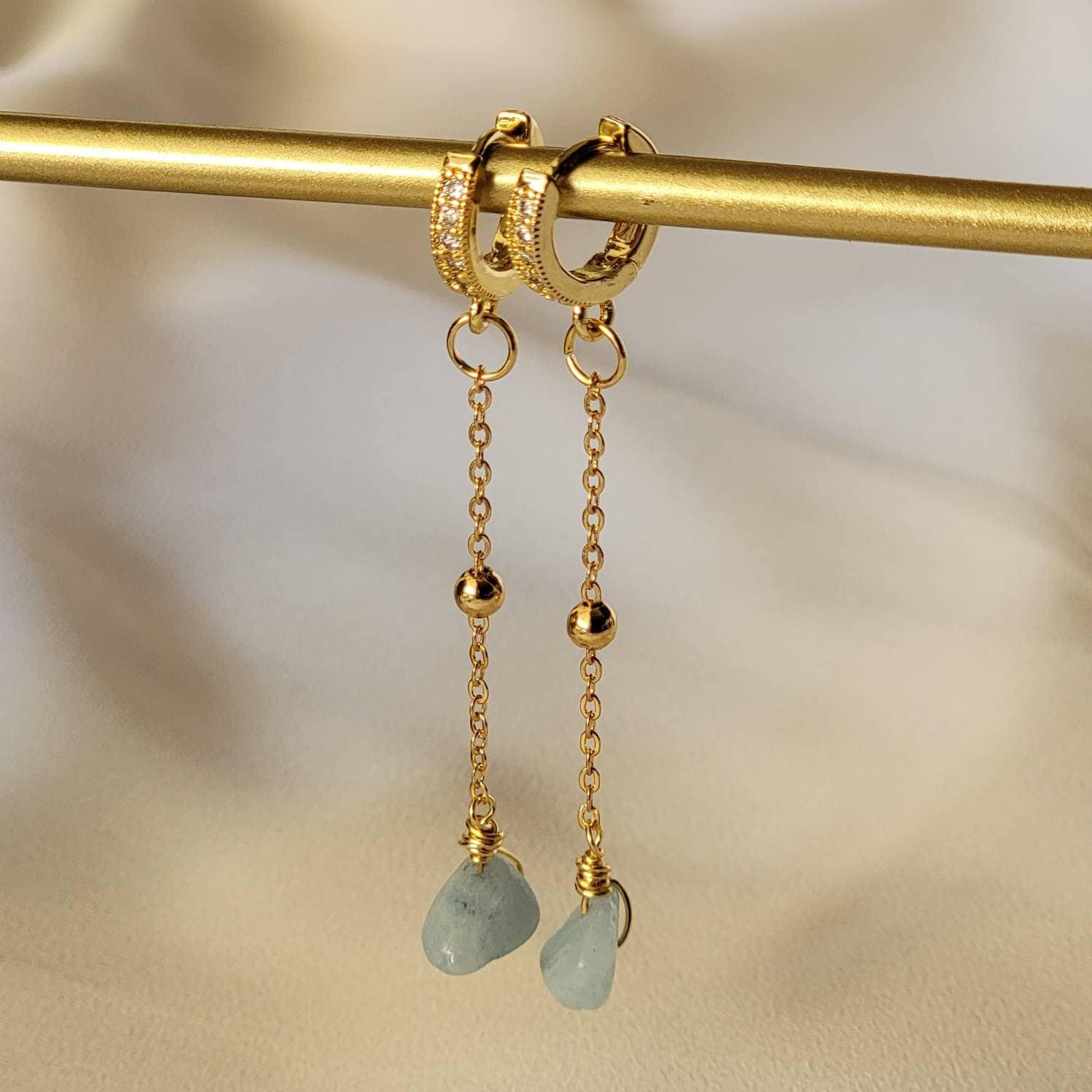 Hoop Aquamarine Earrings, Birthstone Hoop Earrings, Huggie hoop earrings, Threader aquamarine earrings,Raw Aquamarine Hoops, gifts for mom