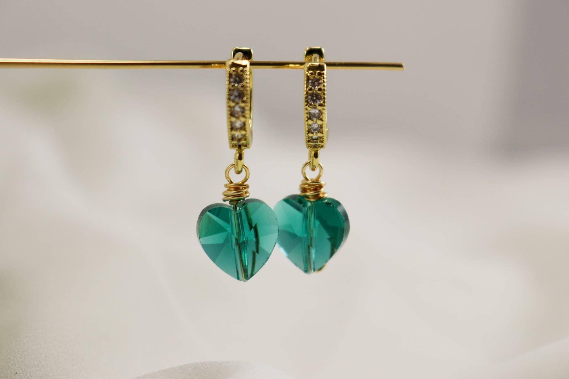 Heart Huggie hoop earrings, Small hoop earrings, Heart hoop earrings, Tiny hoop earrings, Mini hoop earrings, gift for mom from son