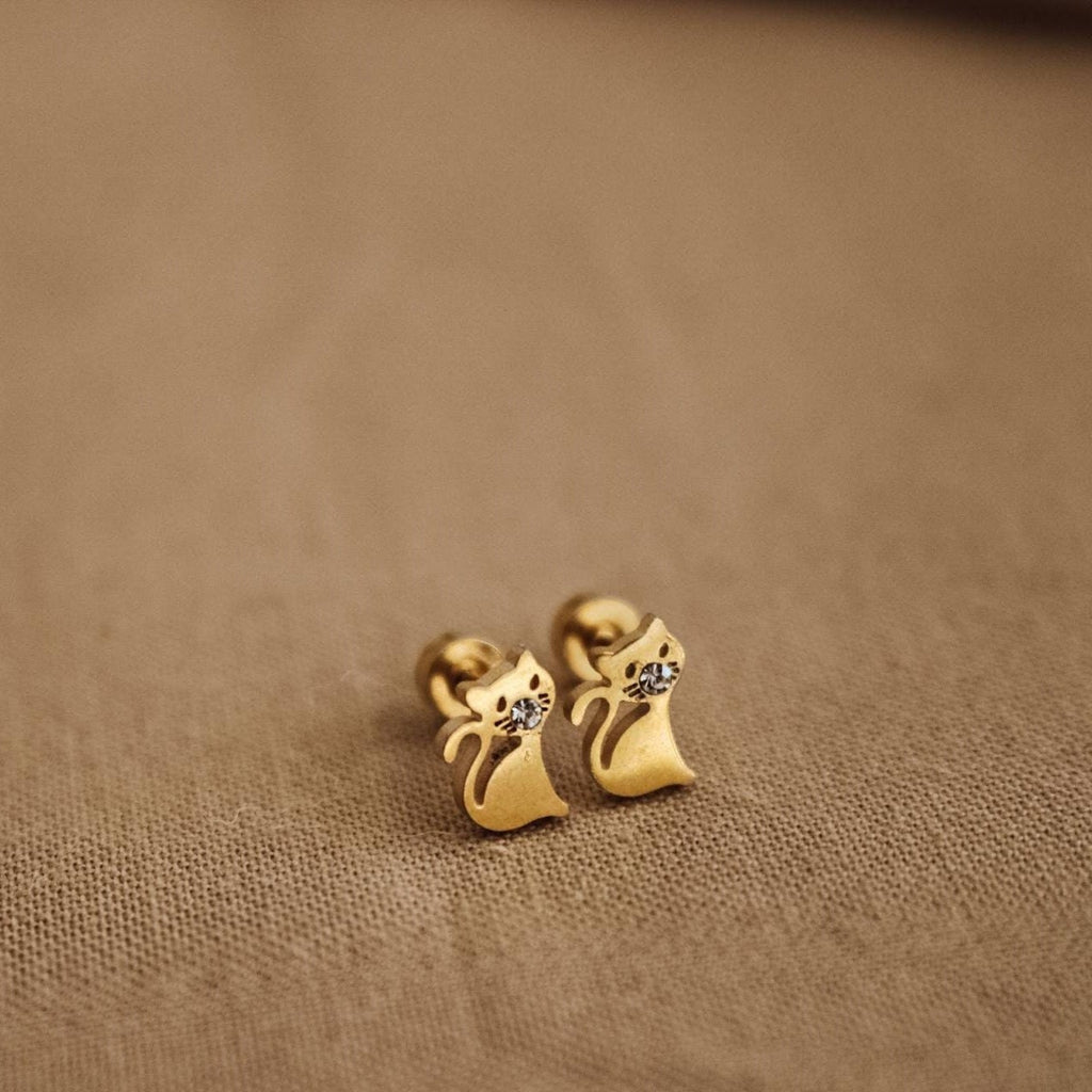 kitten Cat earrings, kitty stud earrings, Cute Cat dainty earrings, Gift for Pet Lovers, Pet Studs, Minimalist Earrings, giftful earrings