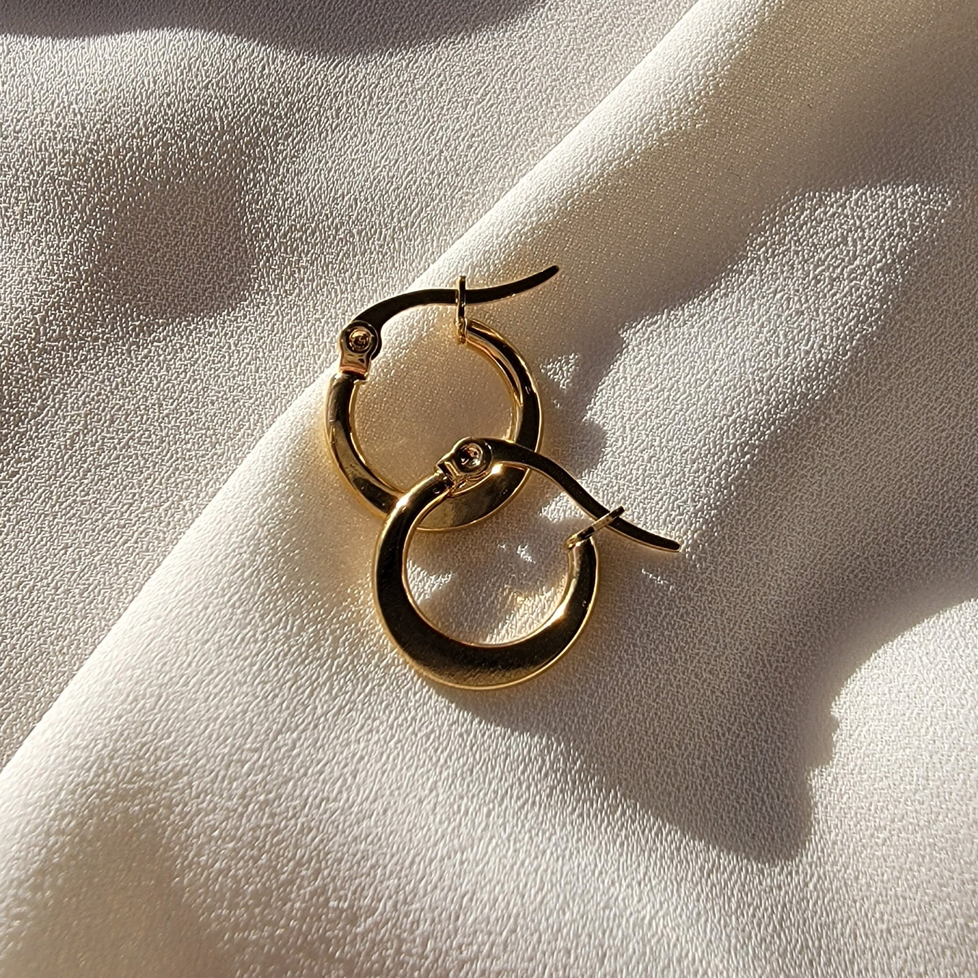 Thick hoop earrings, Mini hoop earrings, huggie hoop earrings, Tiny hoops earrings, mom birthday gift, christmas gifted, christmas giftful