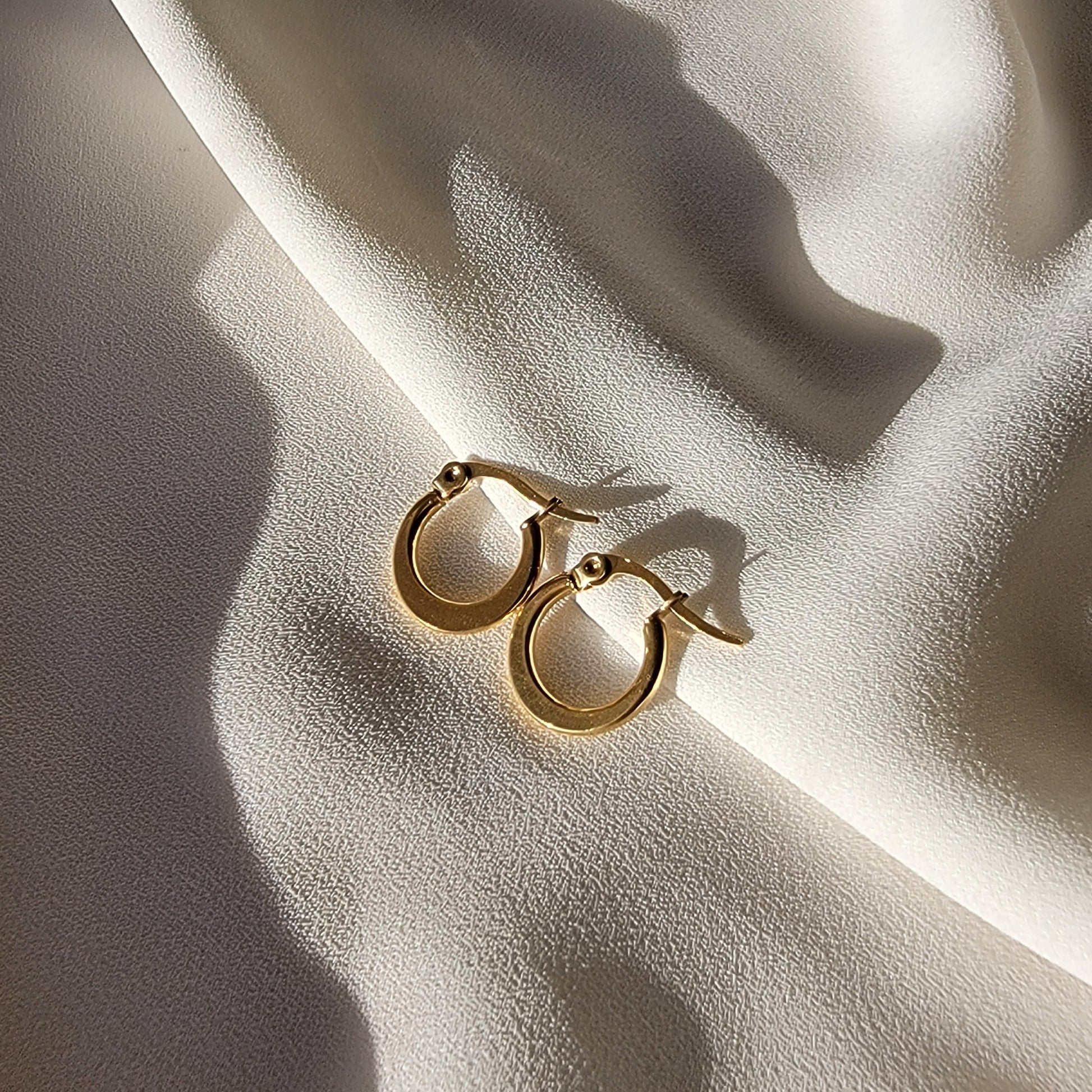 Thick hoop earrings, Mini hoop earrings, huggie hoop earrings, Tiny hoops earrings, mom birthday gift, christmas gifted, christmas giftful