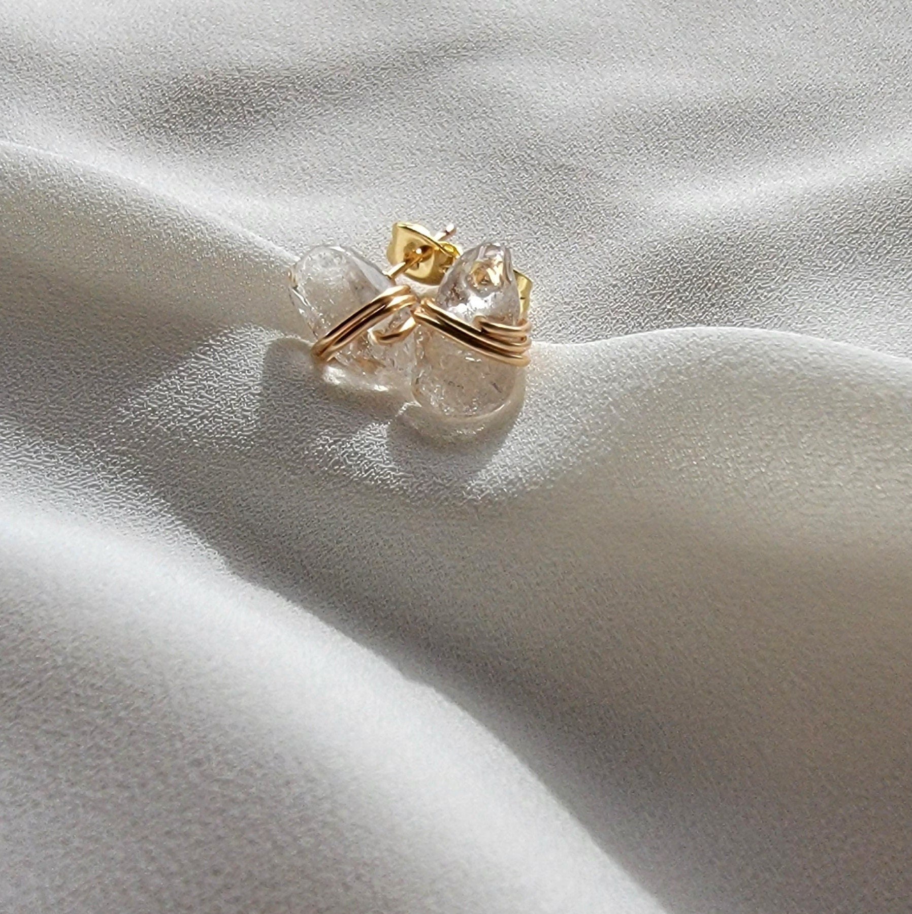 Clear crystal quartz post earrings, Raw crystal healing earrings, mothers days gifted, gift for- her, giftful daughter, giftful sister gift