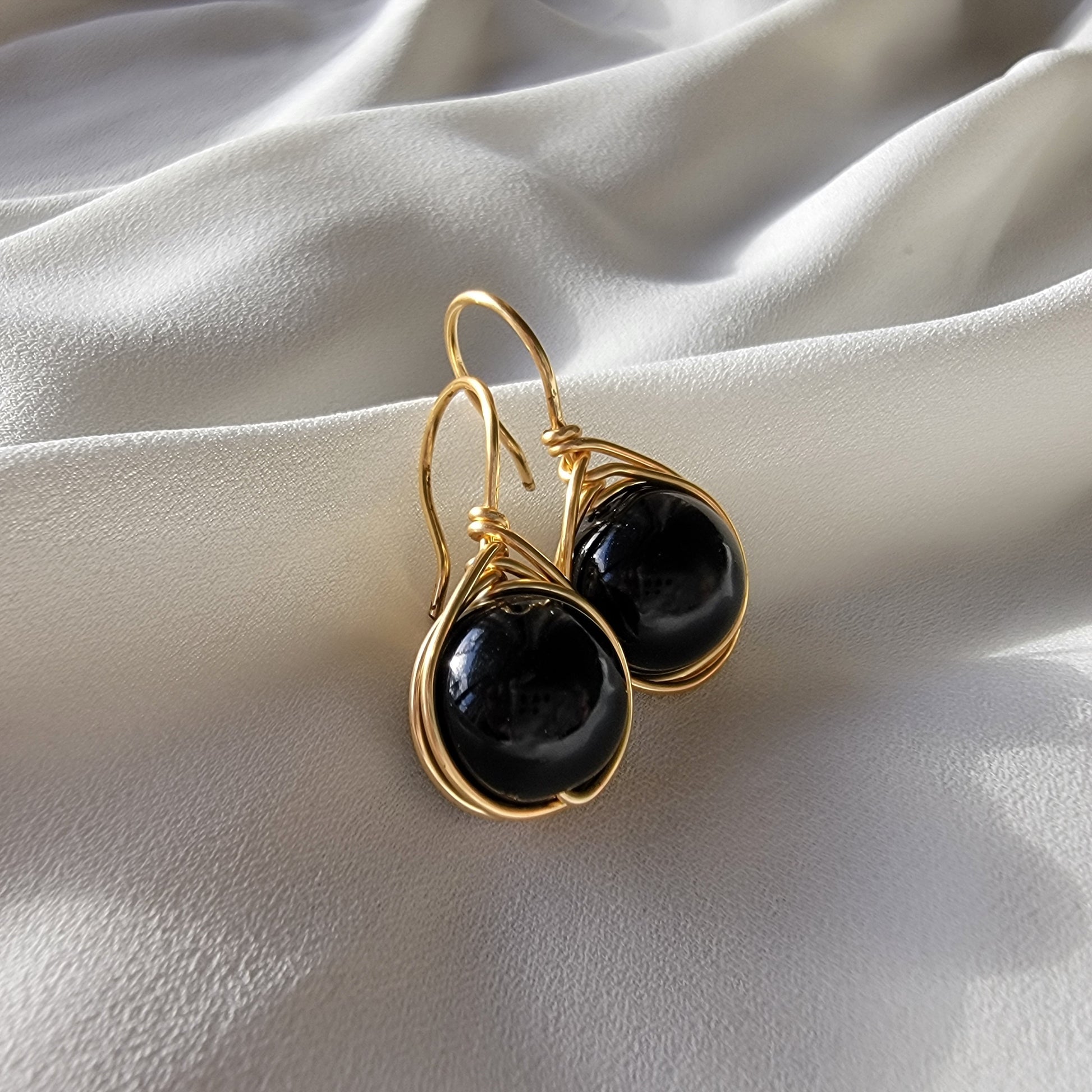 Black pearl earrings drop Large
