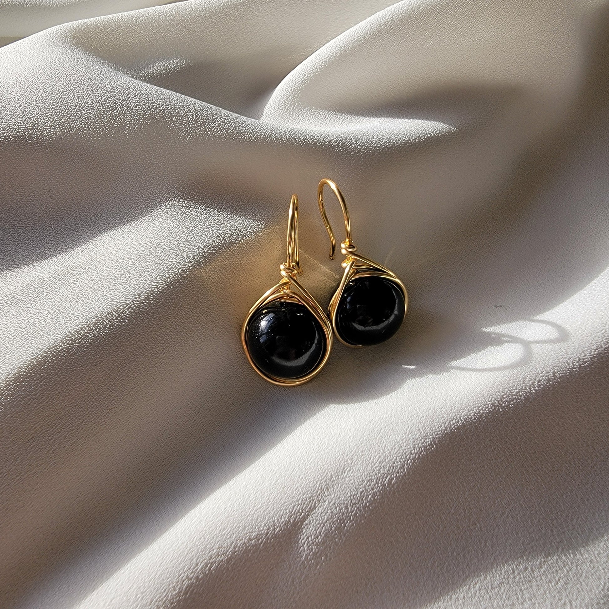 Black pearl earrings drop Large