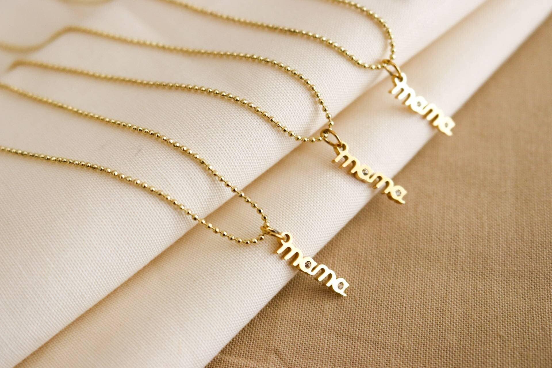 mama necklaces, gift mama necklace, mamas necklace, gift for mama necklace, thin chain necklace, gifted mom giftful, giftful sister