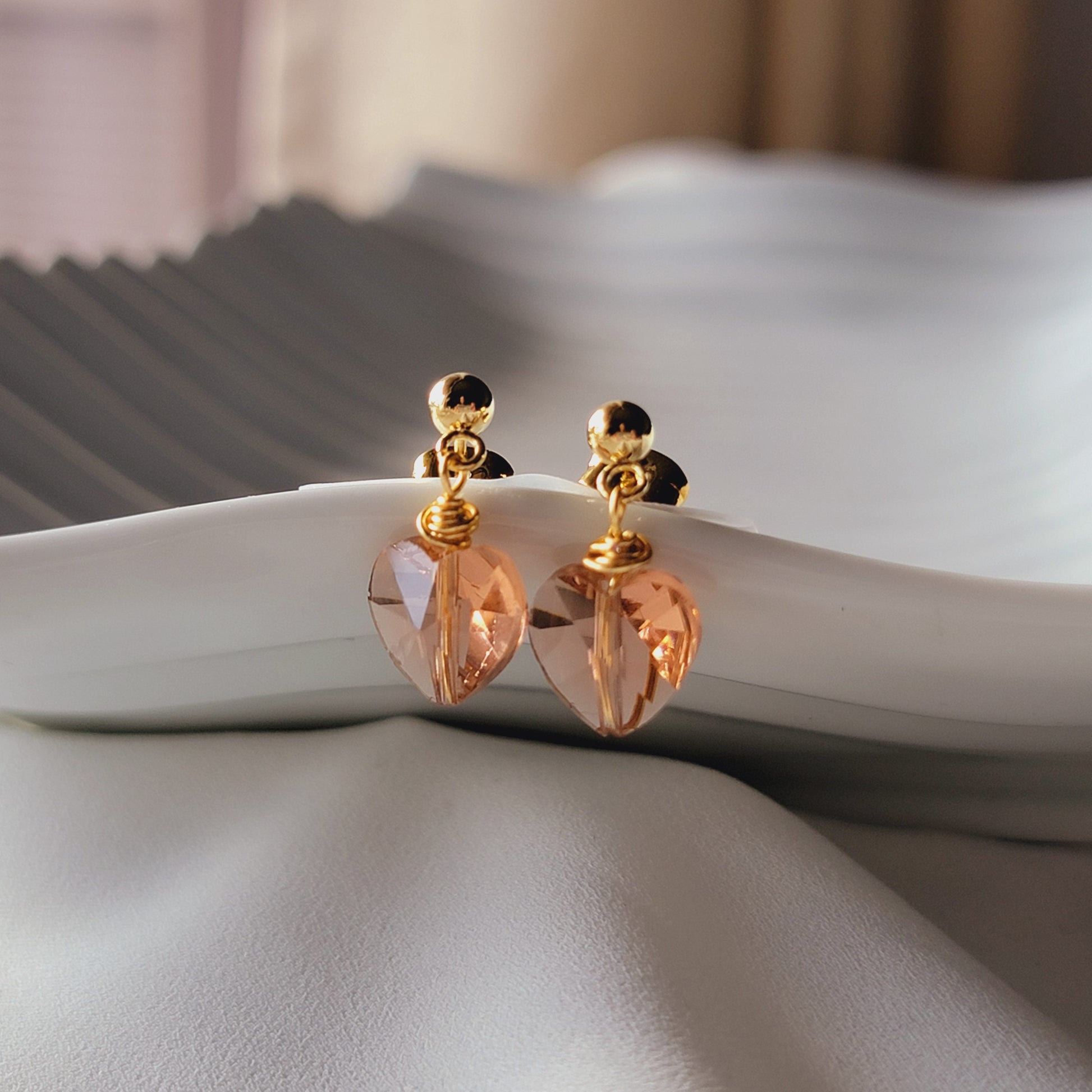 Pink Heart Earrings, Heart Crystal earrings, Small love earrings, Rose Quartz Heart Earrings, Heart shaped earring, Rose quartz gifts