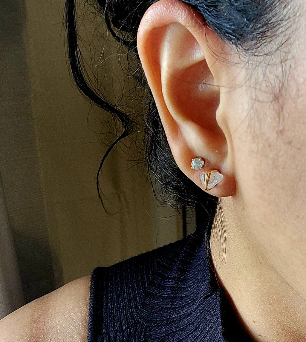 Clear crystal quartz post earrings, Raw crystal healing earrings, mothers days gifted, gift for- her, giftful daughter, giftful sister gift