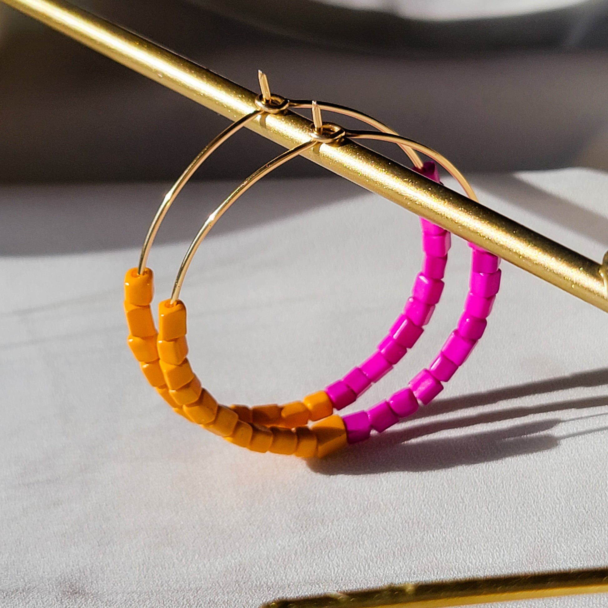 Pink Orange Hoop Earrings, Beaded thin hoop Earrings, Gold filled hoops, Fuchsia colorful earrings, Everyday earrings, Summer earrings