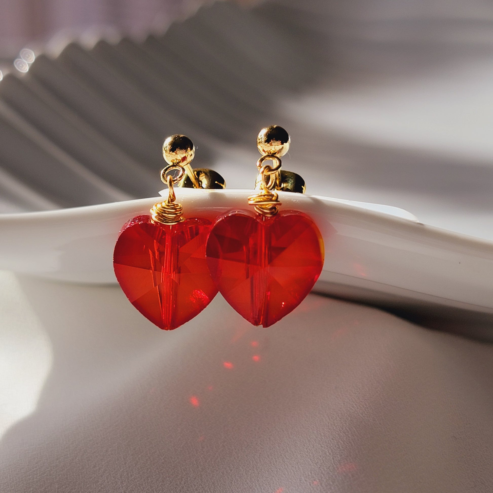 Red Heart Earrings, Red Heart drop Earrings, Huggie Minimalist Red Heart Earrings, Red Love Earrings, Heart Drop Gold Earrings,Cute earrings