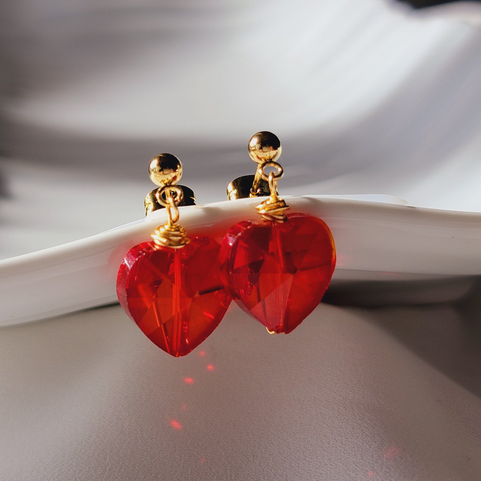 Red Heart Earrings, Red Heart drop Earrings, Huggie Minimalist Red Heart Earrings, Red Love Earrings, Heart Drop Gold Earrings,Cute earrings