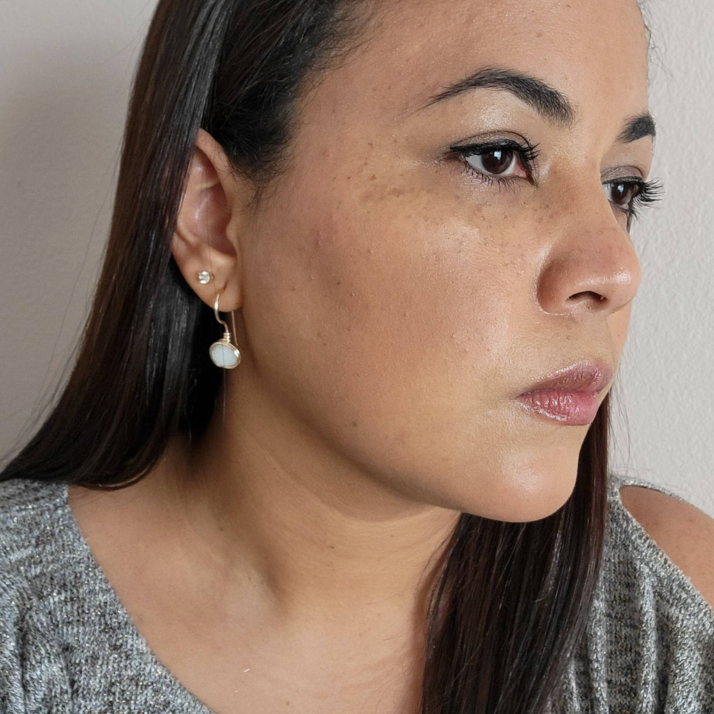 Drop bridal earrings, Wire Wrapped Crystal drop earrings, Wire drop Earrings, Minimalist Wire Wrapped Earrings, White crystal drop Earrings