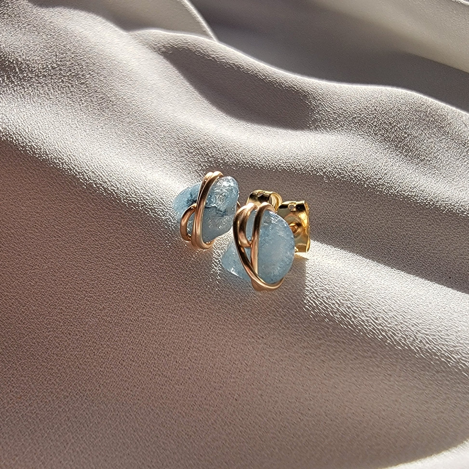 Clear crystal quartz post earrings, Raw crystal healing earrings, mothers days gifted, gift for- her, giftful daughter, giftful sister gift
