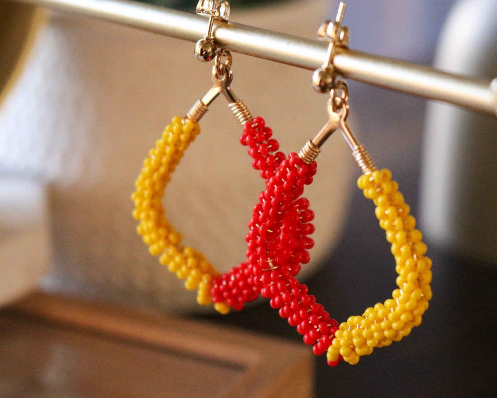 Chunky hoop earrings, thick hoop earrings, Bead Colorful earrings, beaded earrings, summer gifted, giftful earrings, summer gifte earrings