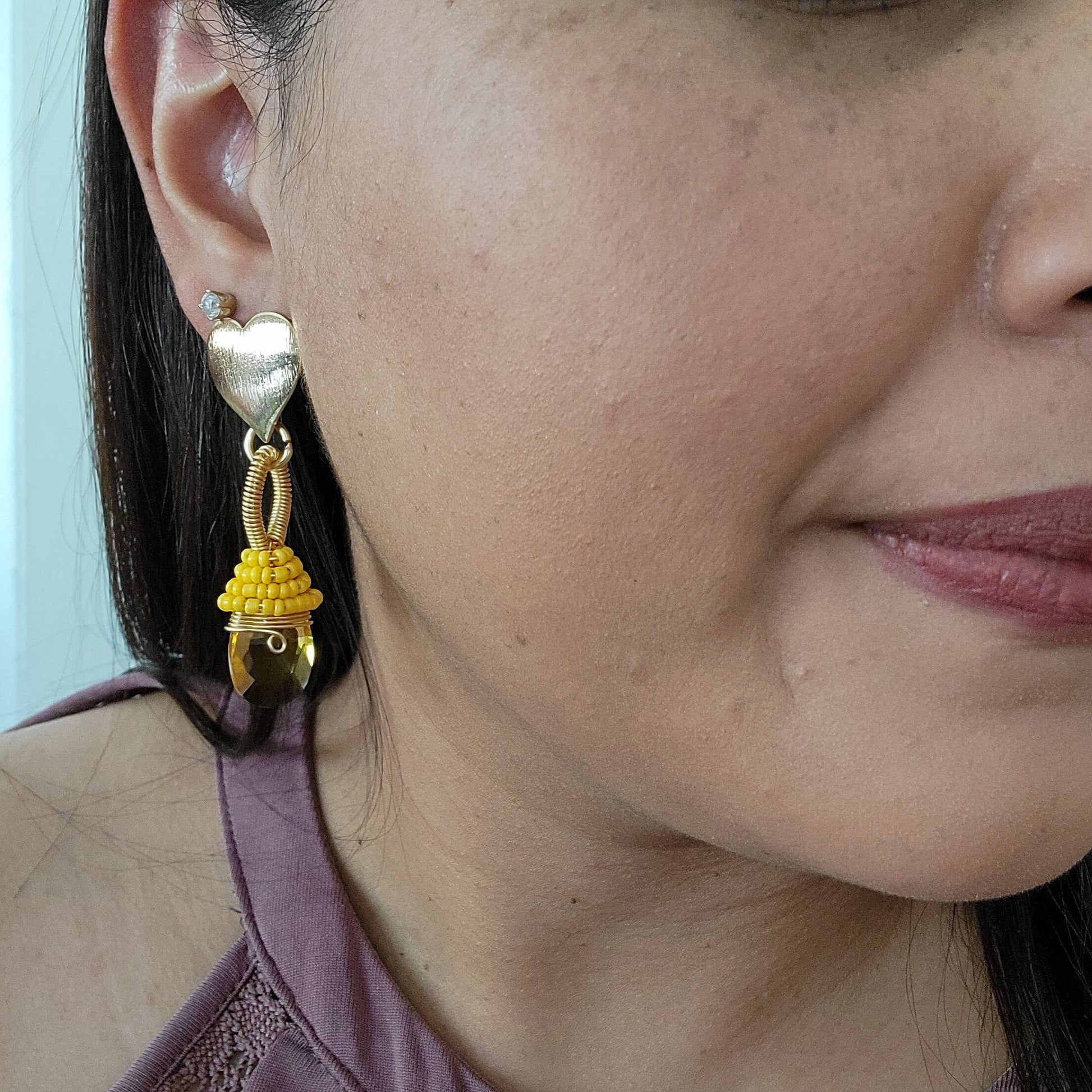Crystal drop yellow Earrings,  drop crystal earrings, Wedding earrings, Tear drop earrings, gifts for gifted, dangle earrings, gold drop earring
