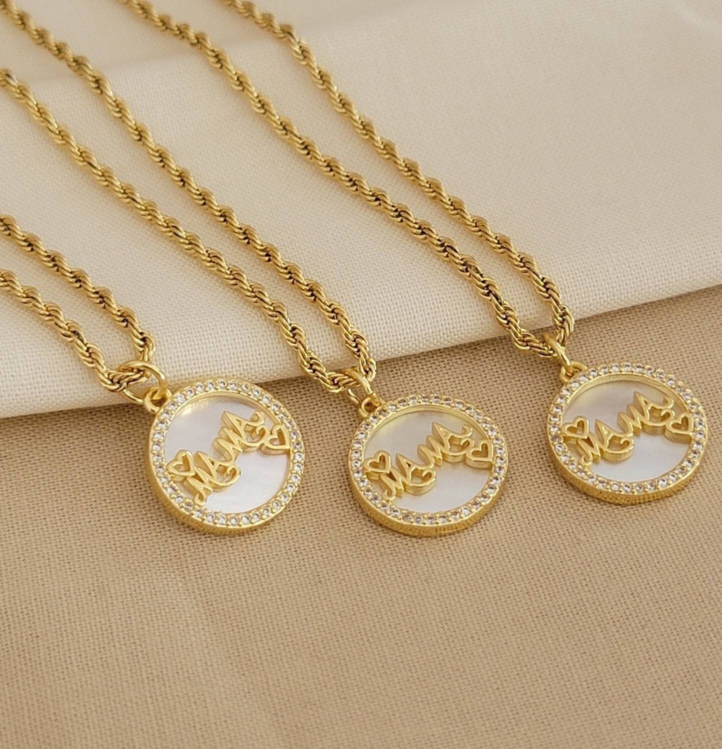 Mama Necklace, Mom necklace, Chain thin necklace, Necklace minimalistic, gift mama necklace, gifted mom giftful, mom giftful gifte