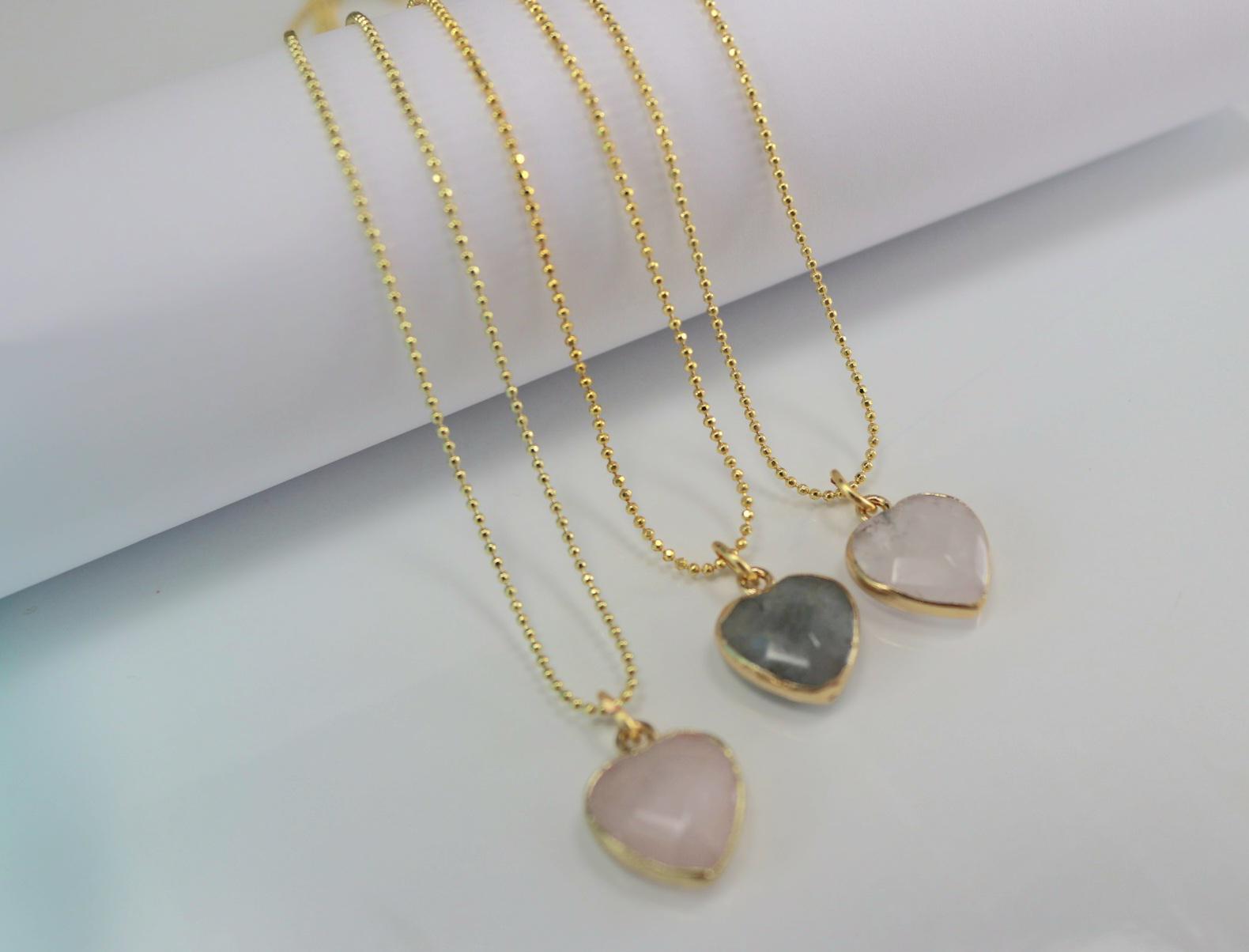 Heart Gemstone Necklace, Rose quartz necklace, Clear quartz necklace, thin gold necklaces, Labradorit necklace, Heart necklace gifted